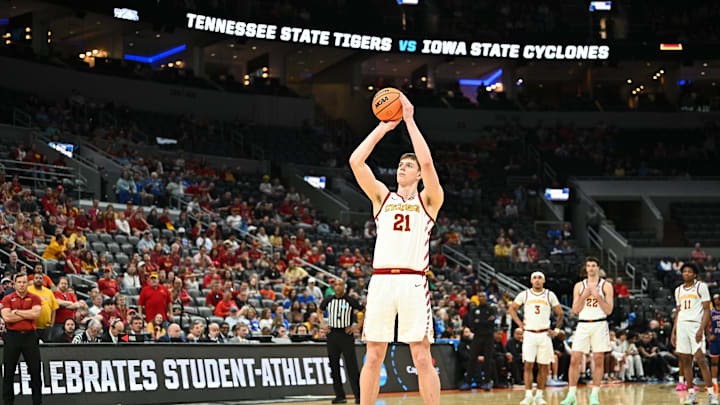 Mar 20, 2026; St. Louis, MO, USA; Iowa State Cyclones forward Dominykas Pleta (21) shoots a free throw for a flagrant two foul charged to the Tennessee State Tigers during the second half of a first round game of the men's 2026 NCAA Tournament at Enterprise Center. 