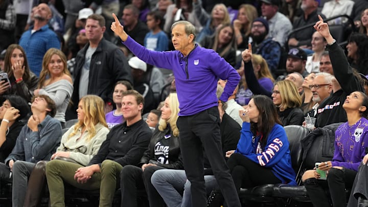Nov 16, 2024; Sacramento, California, USA; Sacramento Kings co-owner and chairman Vivek Ranadive (center) gestures during the fourth quarter against the Utah Jazz at Golden 1 Center. Mandatory Credit: Darren Yamashita-Imagn Images Nov 16, 2024; Sacramento, California, USA; Sacramento Kings co-owner and chairman Vivek Ranadive (center) gestures during the fourth quarter against the Utah Jazz at Golden 1 Center. Mandatory Credit: Darren Yamashita-Imagn Images