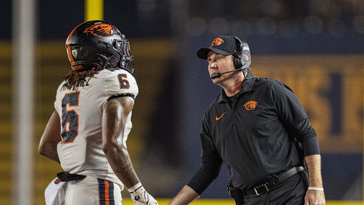 October 7, 2023; Berkeley, California, USA; Oregon State Beavers head coach Jonathan Smith (right)