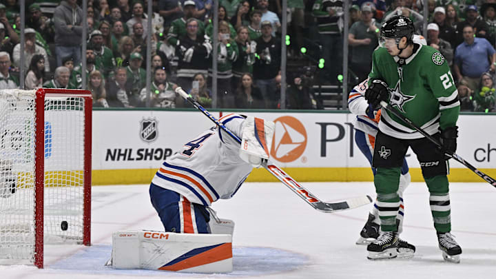 The Dallas Stars are road underdogs on Tuesday night.