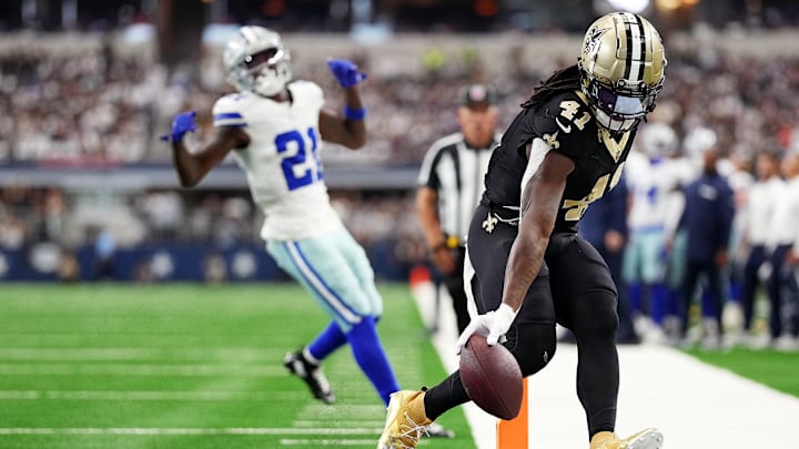New Orleans Saints running back Alvin Kamara scores one of his four touchdowns in 44-19 rout at Dallas in week two this season.