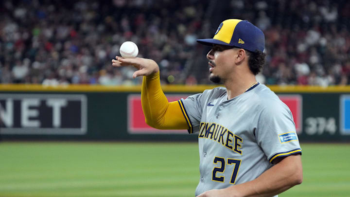 Milwaukee Brewers shortstop Willy Adames (27) prepares to play against the Arizona Diamondbacks in the first inning at Chase Field on Sept 14. Milwaukee Brewers shortstop Willy Adames (27) prepares to play against the Arizona Diamondbacks in the first inning at Chase Field on Sept 14.