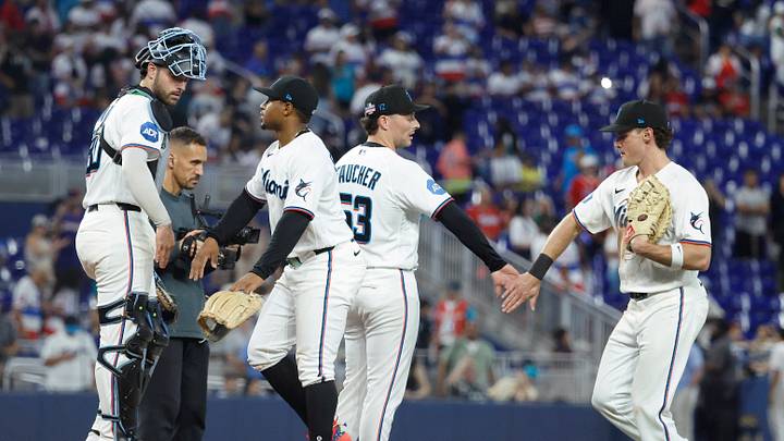 Miami Marlins catcher Joe Mack and relief pitcher Calvin Faucher celebrate with teammates Mandatory Credit: Rhona Wise-Imagn Images Miami Marlins catcher Joe Mack and relief pitcher Calvin Faucher celebrate with teammates Mandatory Credit: Rhona Wise-Imagn Images