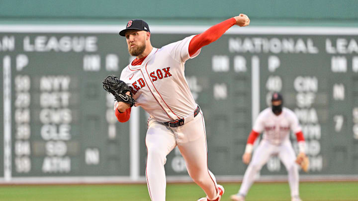 Apr 8, 2025; Boston, Massachusetts, USA; Boston Red Sox starting pitcher Garrett Crochet (35) pitches against the Toronto Blue Jays during the first inning at Fenway Park. Mandatory Credit: Eric Canha-Imagn Images Apr 8, 2025; Boston, Massachusetts, USA; Boston Red Sox starting pitcher Garrett Crochet (35) pitches against the Toronto Blue Jays during the first inning at Fenway Park. Mandatory Credit: Eric Canha-Imagn Images