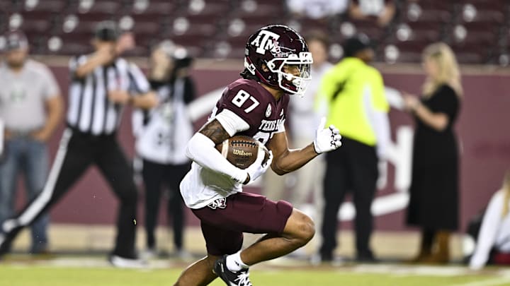 Texas A&M Aggies wide receiver Ashton Bethel-Roman (87) returns the ball during the second half against the New Mexico State Aggies at Kyle Field. 