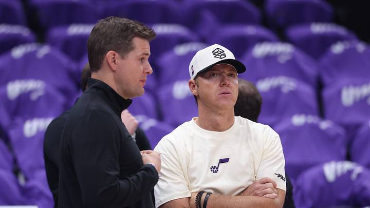 Oct 22, 2025; Salt Lake City, Utah, USA; Utah Jazz head coach Will Hardy (left) and Utah Jazz Owner Ryan Smith speak before the game against the Los Angeles Clippers at Delta Center. Mandatory Credit: Rob Gray-Imagn Images Oct 22, 2025; Salt Lake City, Utah, USA; Utah Jazz head coach Will Hardy (left) and Utah Jazz Owner Ryan Smith speak before the game against the Los Angeles Clippers at Delta Center. Mandatory Credit: Rob Gray-Imagn Images