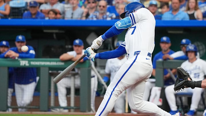 Jul 7, 2025; Kansas City, Missouri, USA; Kansas City Royals shortstop Bobby Witt Jr. (7) hits a two run home run against the Pittsburgh Pirates during the third inning at Kauffman Stadium. Mandatory Credit: Denny Medley-Imagn Images Jul 7, 2025; Kansas City, Missouri, USA; Kansas City Royals shortstop Bobby Witt Jr. (7) hits a two run home run against the Pittsburgh Pirates during the third inning at Kauffman Stadium. Mandatory Credit: Denny Medley-Imagn Images