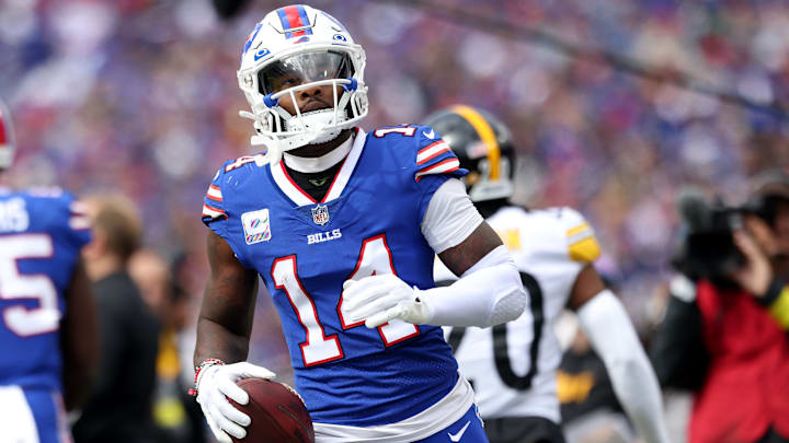 Pittsburgh Steelers v Buffalo Bills
