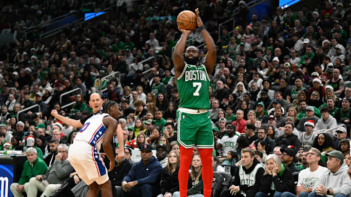 Dec 25, 2024; Boston, Massachusetts, USA; Boston Celtics guard Jaylen Brown (7) shoots the ball against the Philadelphia 76ers during the second half at TD Garden. Mandatory Credit: Eric Canha-Imagn Images Dec 25, 2024; Boston, Massachusetts, USA; Boston Celtics guard Jaylen Brown (7) shoots the ball against the Philadelphia 76ers during the second half at TD Garden. Mandatory Credit: Eric Canha-Imagn Images