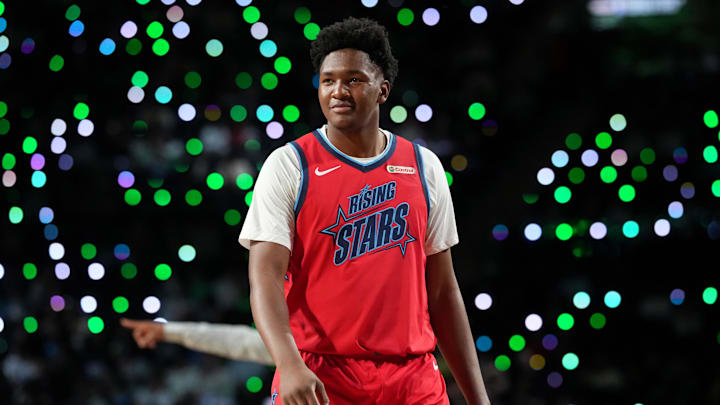 Feb 13, 2026; Inglewood, California, USA; Team Vince frontcourt Derik Queen (22) of the New Orleans Pelicans looks on during an NBA All Star Rising Stars championship game at Intuit Dome. Mandatory Credit: Kirby Lee-Imagn Images
