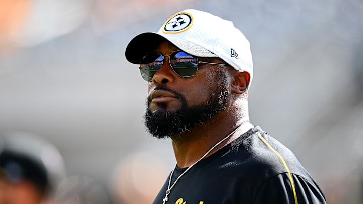 Los Angeles Chargers v Pittsburgh Steelers