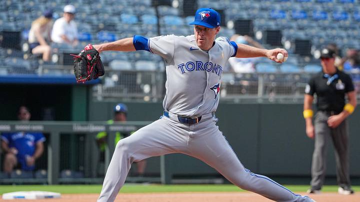 Sep 6, 2026; Kansas City, Missouri, USA; Toronto Blue Jays pitcher Joe Mantiply (35) delivers a pitch against the Kansas City Royals during the eighth inning at Kauffman Stadium. Mandatory Credit: Denny Medley-Imagn Images