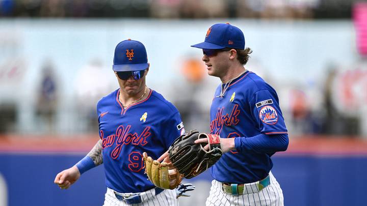 Sep 6, 2026; New York City, New York, USA;  New York Mets right fielder Carson Benge (3) and A.J. Ewing (9) jog off the field after a great defensive play by Carson Benge (3) during the sixth inning against the San Francisco Giants at Citi Field.  Mandatory Credit: John Jones-Imagn Images