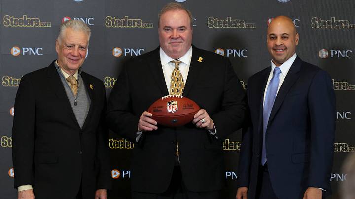 Jan 27, 2026; Pittsburgh, PA, USA; Pittsburgh Steelers owner Art Rooney II (left) and general manager Omar Khan (right) flank Mike McCarthy (middle) at a press conference announcing McCarthy as the new Pittsburgh Steelers head coach at PNC Champions Club at Acrisure Stadium.. Mandatory Credit: Charles LeClaire-Imagn Images Jan 27, 2026; Pittsburgh, PA, USA; Pittsburgh Steelers owner Art Rooney II (left) and general manager Omar Khan (right) flank Mike McCarthy (middle) at a press conference announcing McCarthy as the new Pittsburgh Steelers head coach at PNC Champions Club at Acrisure Stadium.. Mandatory Credit: Charles LeClaire-Imagn Images