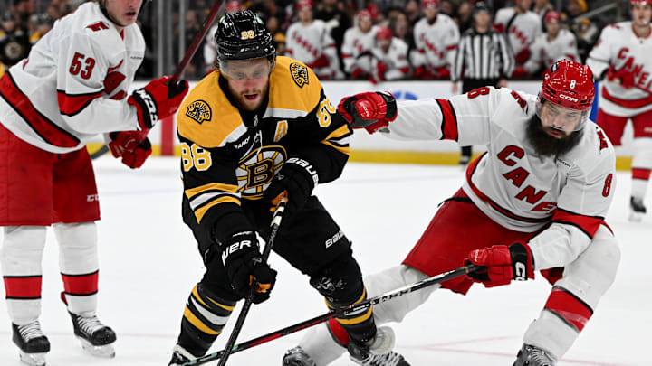 Carolina Hurricanes v Boston Bruins