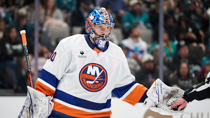 Ilya Sorokin and the Islanders are home favorites against the Kings.