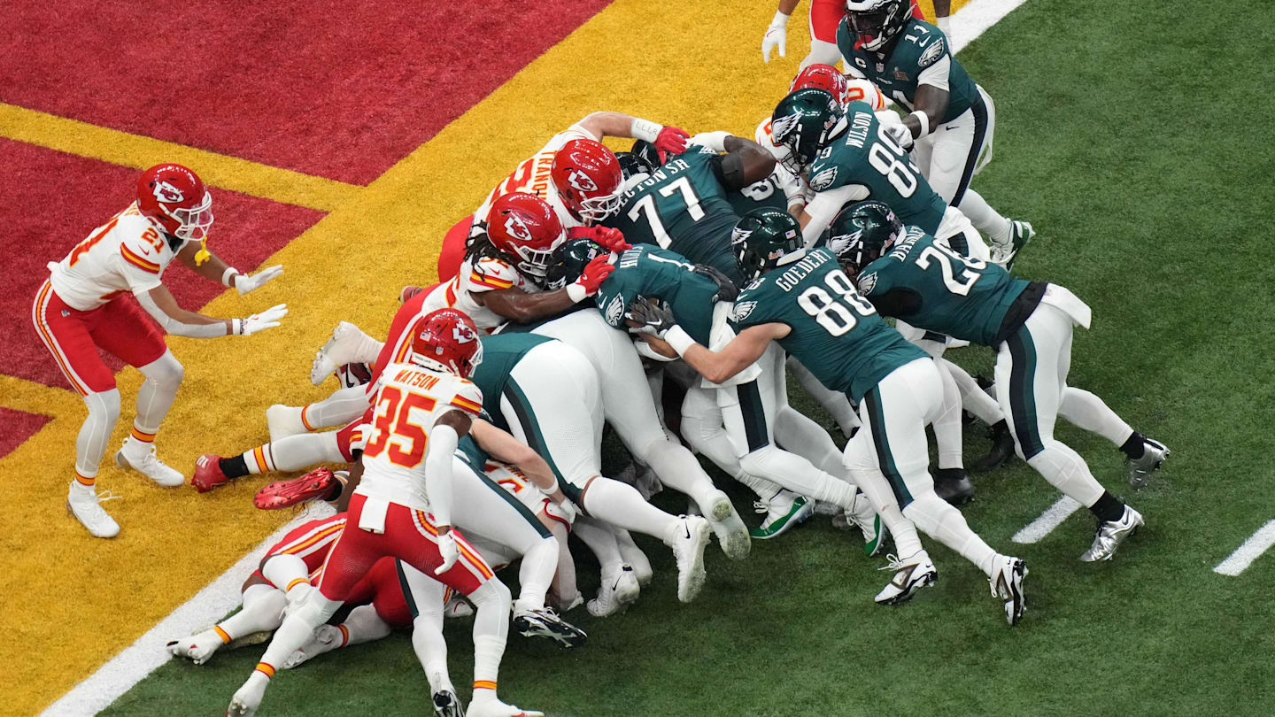 NFL stats all but prove Eagles, Jalen Hurts aren't the best at short ...