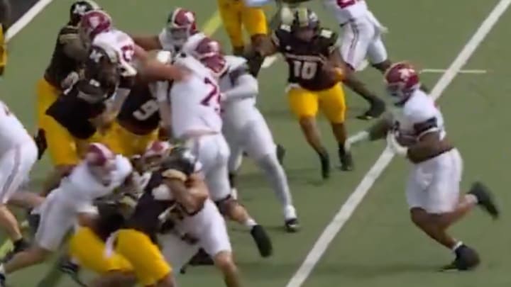 The 366-pound Proctor rumbled for a first down in the third quarter vs. Missouri. 