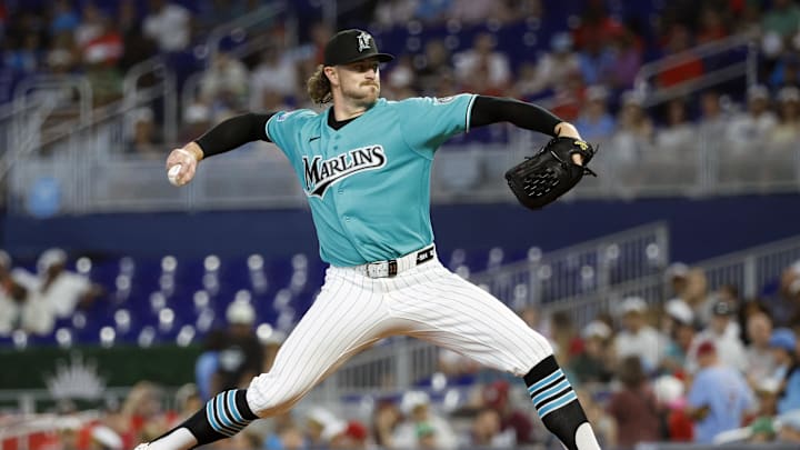 May 3, 2026; Miami, Florida, USA;  Miami Marlins starting pitcher Chris Paddack (33) throws against the Philadelphia Phillies during the first inning at loanDepot Park. Mandatory Credit: Rhona Wise-Imagn Images