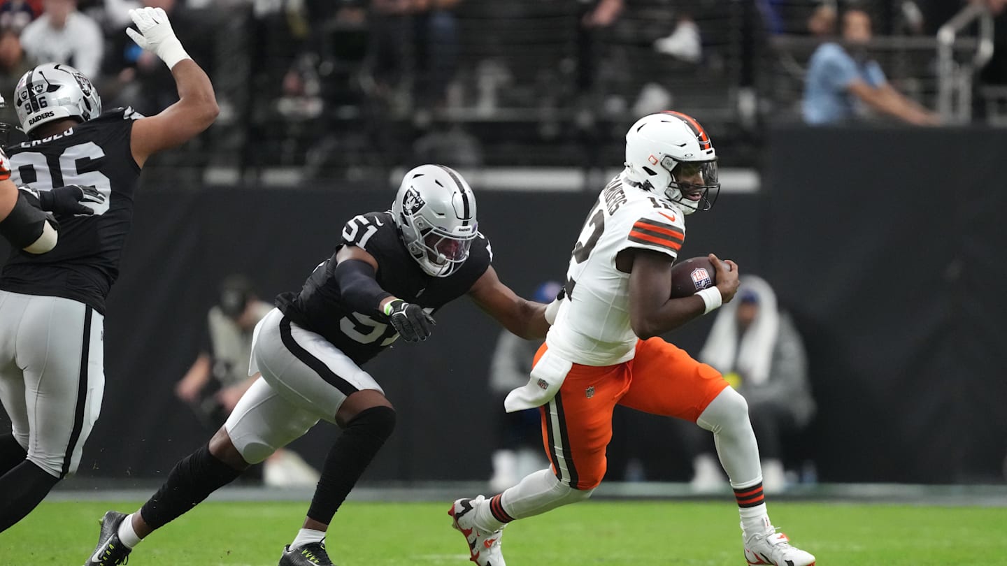 Browns defense delivers statement performance in Shedeur Sanders’ first start