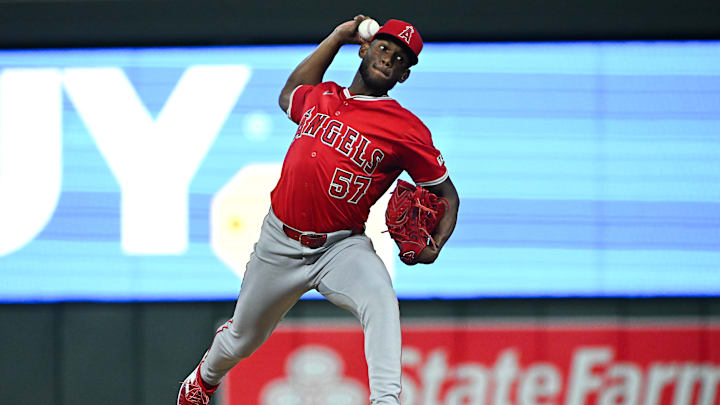 Los Angeles Angels v Minnesota Twins