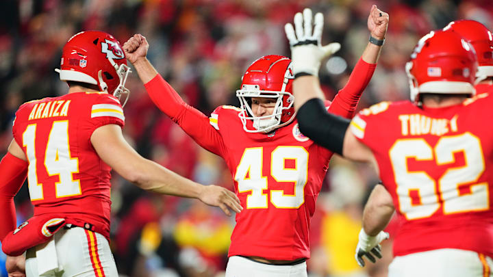 Los Angeles Chargers v Kansas City Chiefs