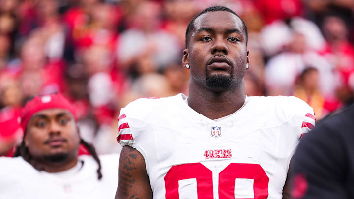 San Francisco 49ers defensive end Mykel Williams (98)