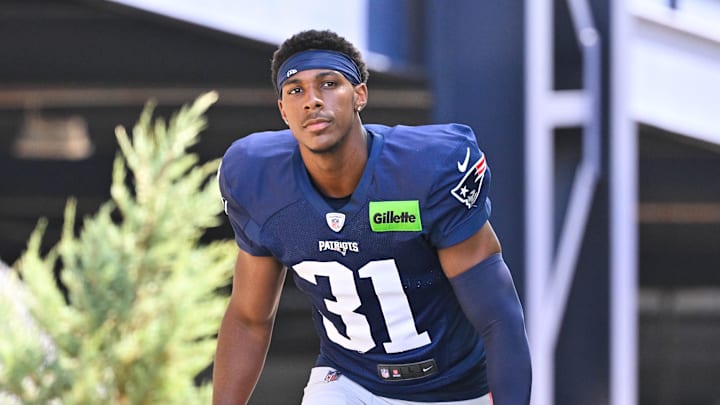 Jul 28, 2025; Foxborough, MA, USA; New England Patriots safety Craig Woodson (31) heads to the practice fields for training camp at Gillette Stadium. Mandatory Credit: Eric Canha-Imagn Images