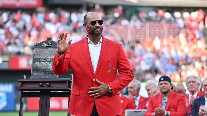 Sep 12, 2026; St. Louis, Missouri, USA; Albert Pujols stands next to his St. Louis Cardinals Hall of Fame plaque during a ceremony before a game between the St. Louis Cardinals and the Chicago White Sox at Busch Stadium. Mandatory Credit: Jeff Le-Imagn Images Sep 12, 2026; St. Louis, Missouri, USA; Albert Pujols stands next to his St. Louis Cardinals Hall of Fame plaque during a ceremony before a game between the St. Louis Cardinals and the Chicago White Sox at Busch Stadium. Mandatory Credit: Jeff Le-Imagn Images