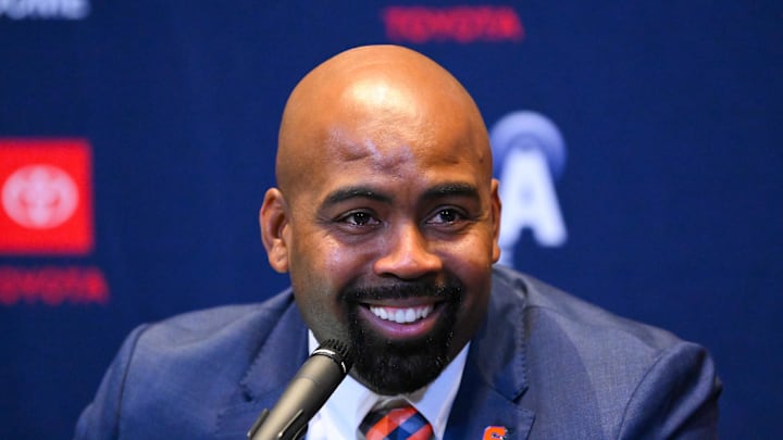 Four-star OLB/safety Izayia Williams is the second Syracuse football pledge in 2026, a class that's in the top 10.