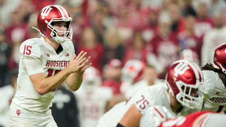 Fernando Mendoza and Indiana are favored against Alabama on Thursday.