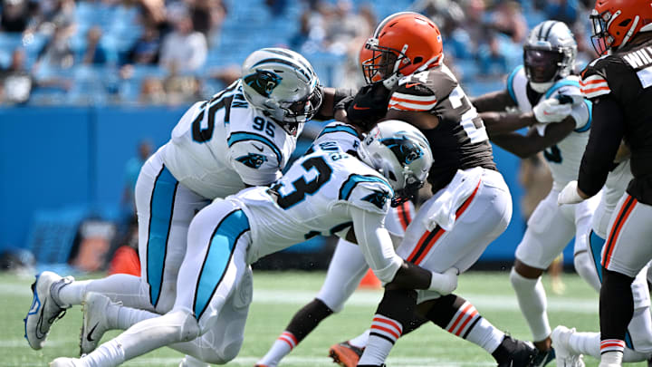 Cleveland Browns v Carolina Panthers