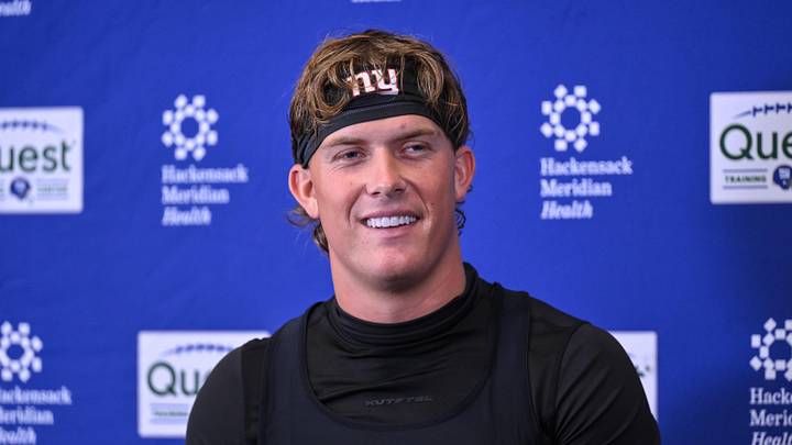 May 21, 2026; East Rutherford, NJ, USA; New York Giants quarterback Jaxson Dart (6) speaks at a press conference during organized team activities at Quest Diagnostics Training Center. May 21, 2026; East Rutherford, NJ, USA; New York Giants quarterback Jaxson Dart (6) speaks at a press conference during organized team activities at Quest Diagnostics Training Center.
