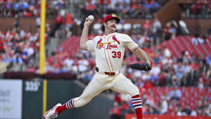 Sep 20, 2025; St. Louis, Missouri, USA;  St. Louis Cardinals starting pitcher Miles Mikolas (39) pitches against the Milwaukee Brewers during the first inning at Busch Stadium. Mandatory Credit: Jeff Curry-Imagn Images