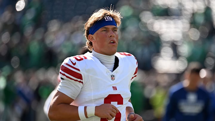 Jaxson Dart has scored a touchdown in three straight games.