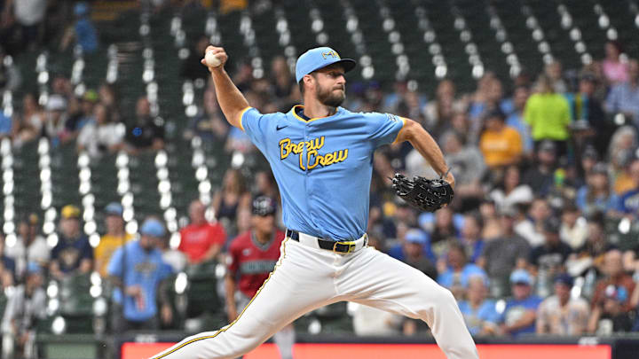Milwaukee Brewers pitcher Colin Rea (48) delivers a pitch against the Arizona Diamondbacks in the first inning at American Family Field in 2024.
