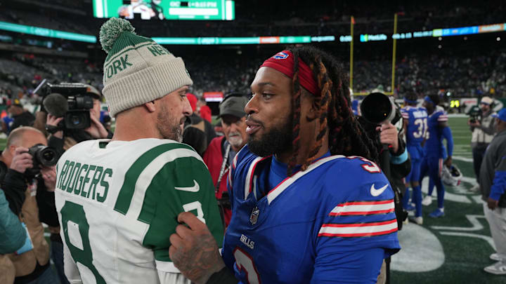 Oct 14, 2024; East Rutherford, New Jersey, USA; Buffalo Bills strong safety Damar Hamlin (3) speaks with New York Jets quarterback Aaron Rodgers (8) after the game at MetLife Stadium. Mandatory Credit: Lucas Boland-Imagn Images Oct 14, 2024; East Rutherford, New Jersey, USA; Buffalo Bills strong safety Damar Hamlin (3) speaks with New York Jets quarterback Aaron Rodgers (8) after the game at MetLife Stadium. Mandatory Credit: Lucas Boland-Imagn Images