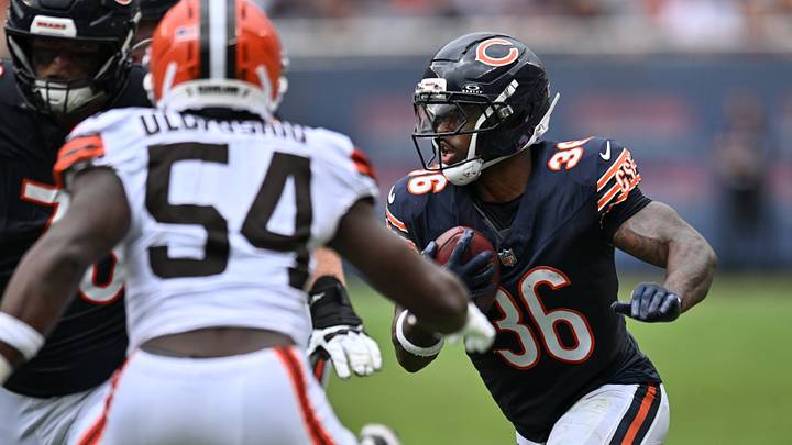 Salvon Ahmed takes off after catching a screen pass in the potent, but simplistic Bears offense Saturday. Salvon Ahmed takes off after catching a screen pass in the potent, but simplistic Bears offense Saturday.