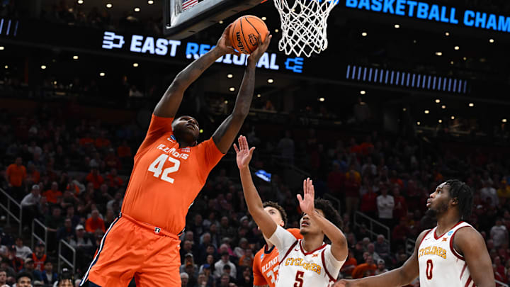 Illinois redshirt junior big man Dain Dainja, a former Syracuse basketball four-star target, has entered the transfer portal.