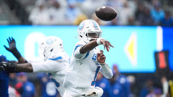Tennessee Titans quarterback Cam Ward (1) throws the ball during a game against the New York Giants at MetLife Stadium, Sep 27, 2026, East Rutherford, NJ, USA. Tennessee Titans quarterback Cam Ward (1) throws the ball during a game against the New York Giants at MetLife Stadium, Sep 27, 2026, East Rutherford, NJ, USA.