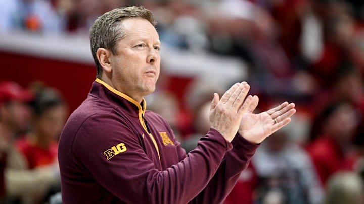 Mar 4, 2026; Bloomington, Indiana, USA; Minnesota Golden Gophers head coach Niko Medved claps his hands against the Indiana Hoosiers during the first half at Simon Skjodt Assembly Hall. Mandatory Credit: Robert Goddin-Imagn Images