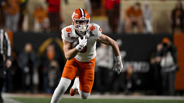Dec 21, 2024; Austin, Texas, USA; Clemson Tigers tight end Jake Briningstool (9) in action during the game between the Texas Longhorns and the Clemson Tigers in the CFP National Playoff First Round at Darrell K Royal-Texas Memorial Stadium. Mandatory Credit: Jerome Miron-Imagn Images