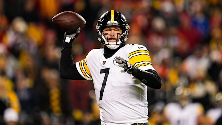 Jan 16, 2022; Kansas City, Missouri, USA; Pittsburgh Steelers quarterback Ben Roethlisberger (7) throws a pass against the Kansas City Chiefs during the second half in an AFC Wild Card playoff football game at GEHA Field at Arrowhead Stadium. Mandatory Credit: Jay Biggerstaff-Imagn Images
