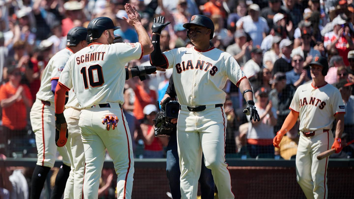 The Giants’ Memorial Day snapshot is ugly, but not hopeless