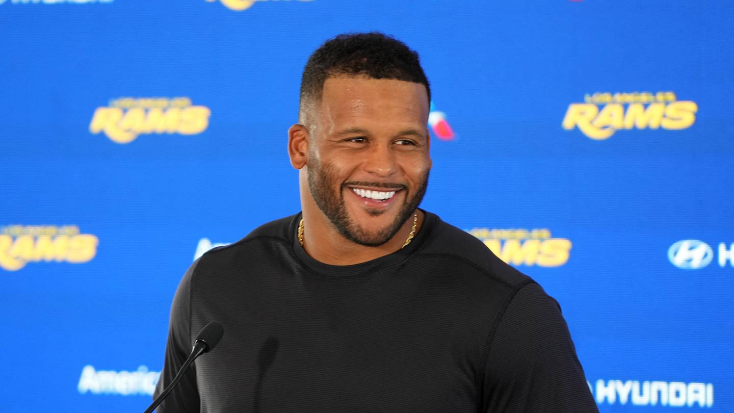 49ers can breathe sigh of relief after latest Rams' Aaron Donald news
