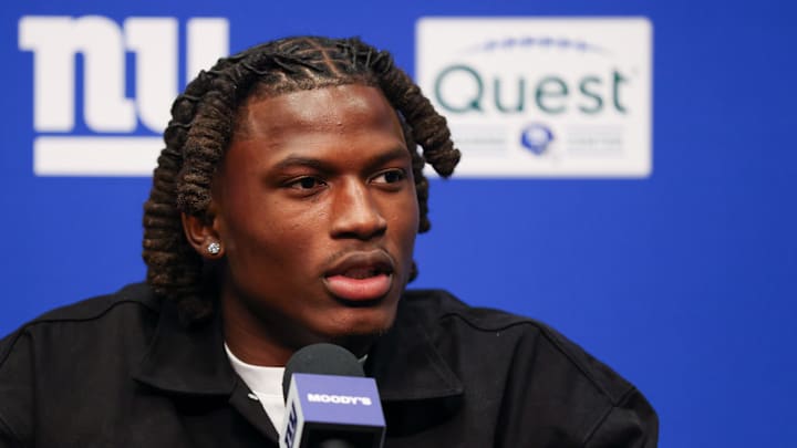 New York Giants draft pick Arvell Reese New York Giants draft pick Arvell Reese