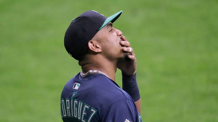 Seattle Mariners center fielder Julio Rodríguez (44) is shown after catching a sacrifice fly by Milwaukee Brewers designated hitter Christian Yelich and tossing the ball into the stands for a fielding error during the eighth inning of their game Tuesday, August 18, 2026 at American Family Field in. Milwaukee, Wisconsin. Seattle Mariners center fielder Julio Rodríguez (44) is shown after catching a sacrifice fly by Milwaukee Brewers designated hitter Christian Yelich and tossing the ball into the stands for a fielding error during the eighth inning of their game Tuesday, August 18, 2026 at American Family Field in. Milwaukee, Wisconsin.