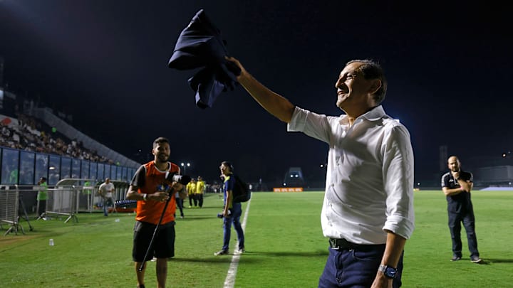 Ramón Díaz foi um dos grandes nomes da retomada do Vasco na Série A