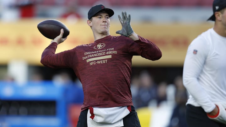Dec 28, 2025; Santa Clara, California, USA; San Francisco 49ers quarterback Mac Jones (10) warms up before the game against the Chicago Bears at Levi's Stadium. Mandatory Credit: Sergio Estrada-Imagn Images