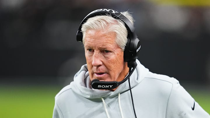 Cleveland Browns v Las Vegas Raiders Cleveland Browns v Las Vegas Raiders